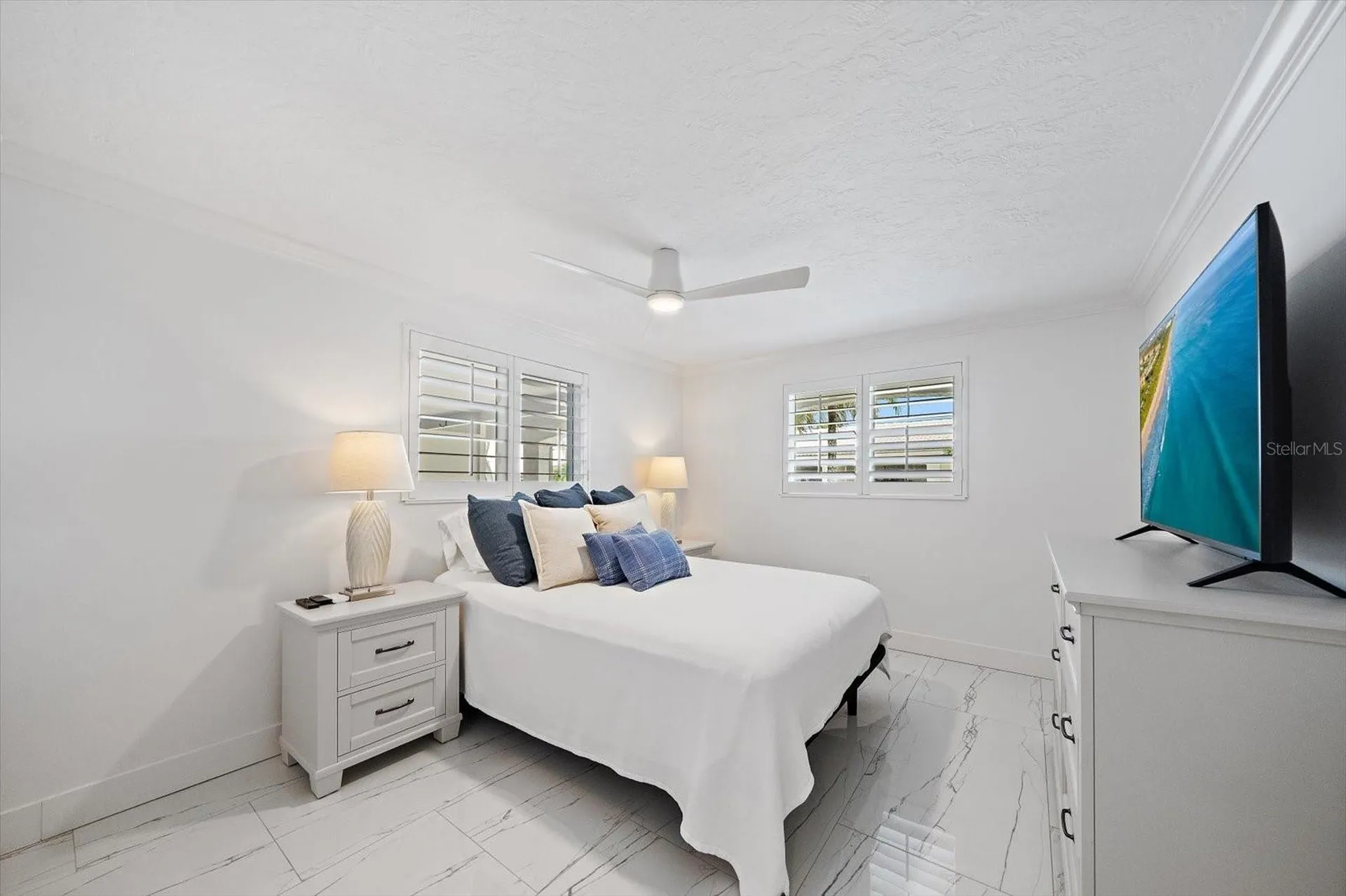 706 Spanish Drive S Longboat Key FL 34228