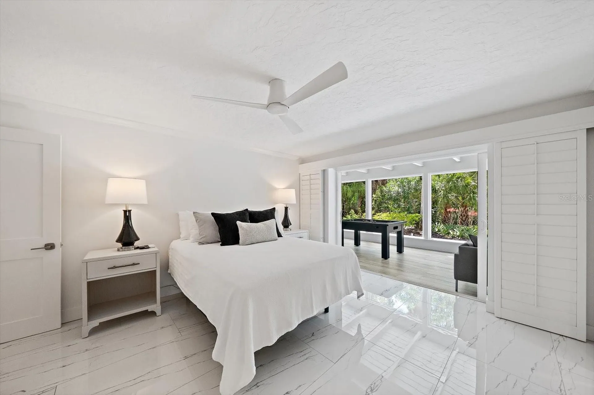 706 Spanish Drive S Longboat Key FL 34228