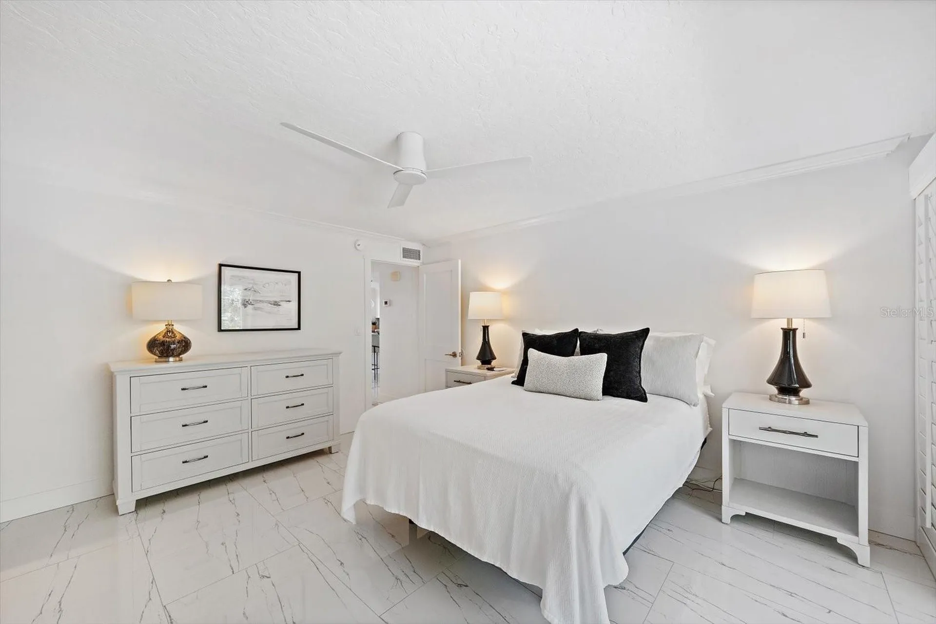 706 Spanish Drive S Longboat Key FL 34228