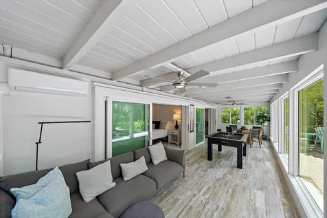 706 Spanish Drive S Longboat Key FL 34228