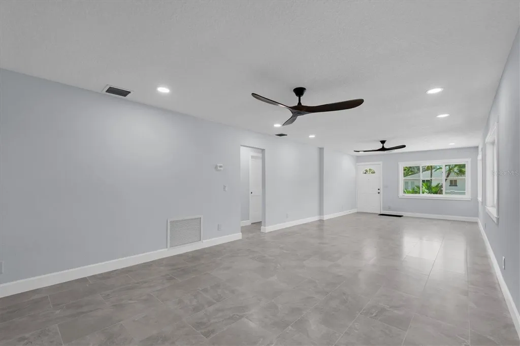 150 42nd Avenue St Pete Beach FL 33706