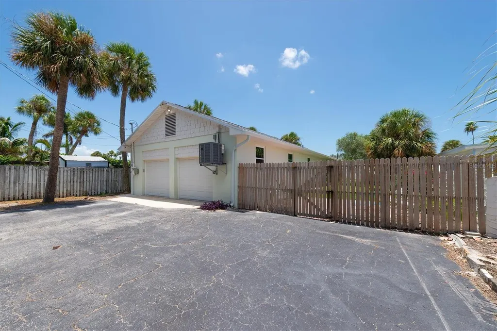150 42nd Avenue St Pete Beach FL 33706