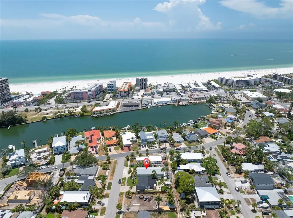 150 42nd Avenue St Pete Beach FL 33706
