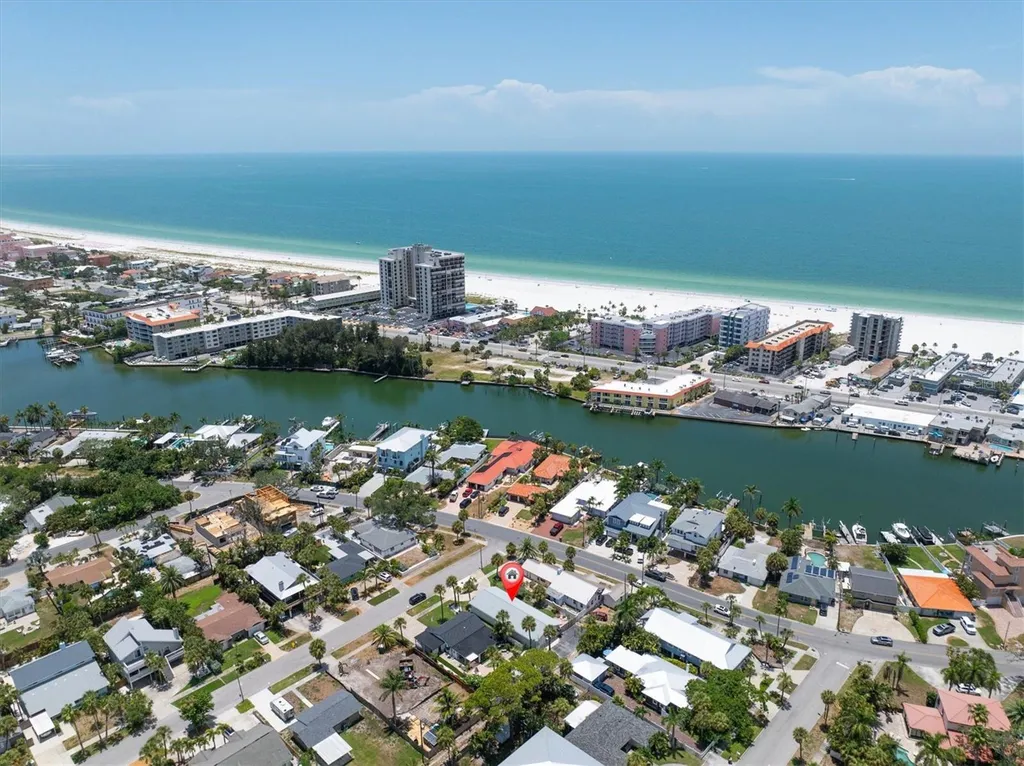 150 42nd Avenue St Pete Beach FL 33706