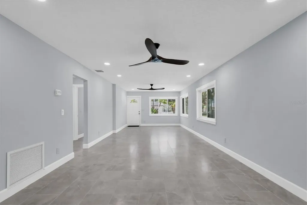 150 42nd Avenue St Pete Beach FL 33706