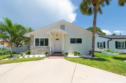 150 42nd Avenue St Pete Beach FL 33706