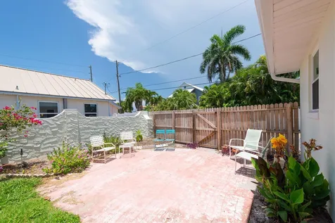 150 42nd Avenue St Pete Beach FL 33706