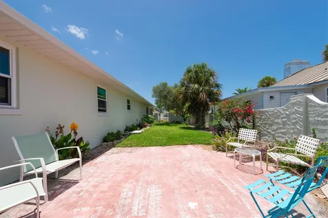 150 42nd Avenue St Pete Beach FL 33706