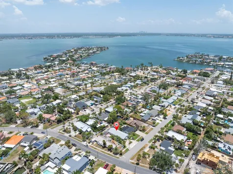 150 42nd Avenue St Pete Beach FL 33706