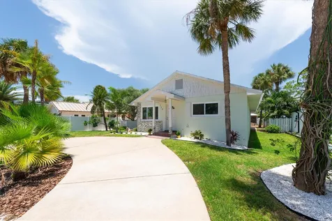 150 42nd Avenue St Pete Beach FL 33706