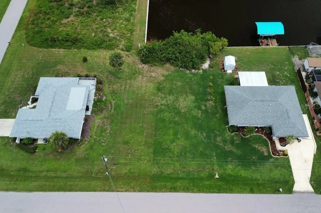 12350 Quinlan Avenue Port Charlotte FL 33981