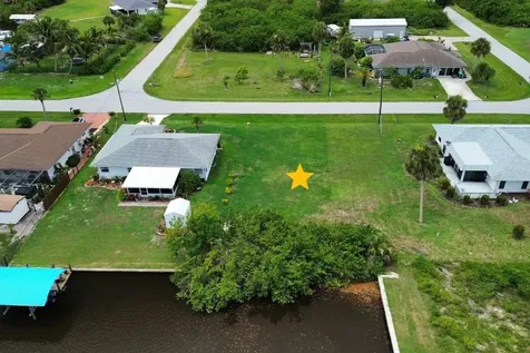 12350 Quinlan Avenue Port Charlotte FL 33981