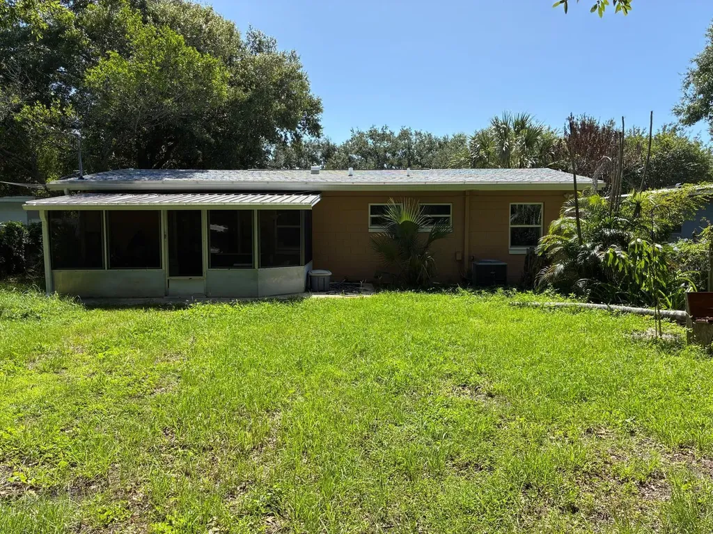 1220 Bennett Road Orlando FL 32803