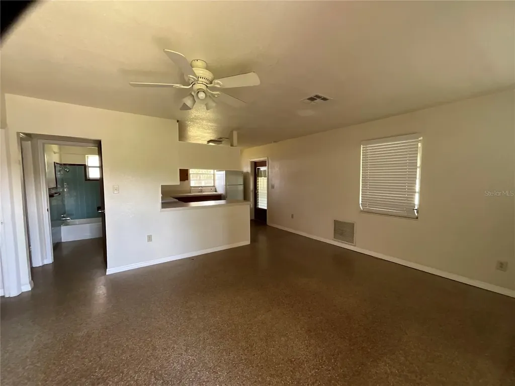 12455 SE 138th Avenue Ocklawaha FL 32179
