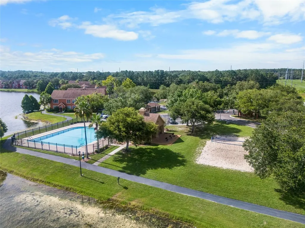 9638 Lake Chase Island Way Tampa FL 33626