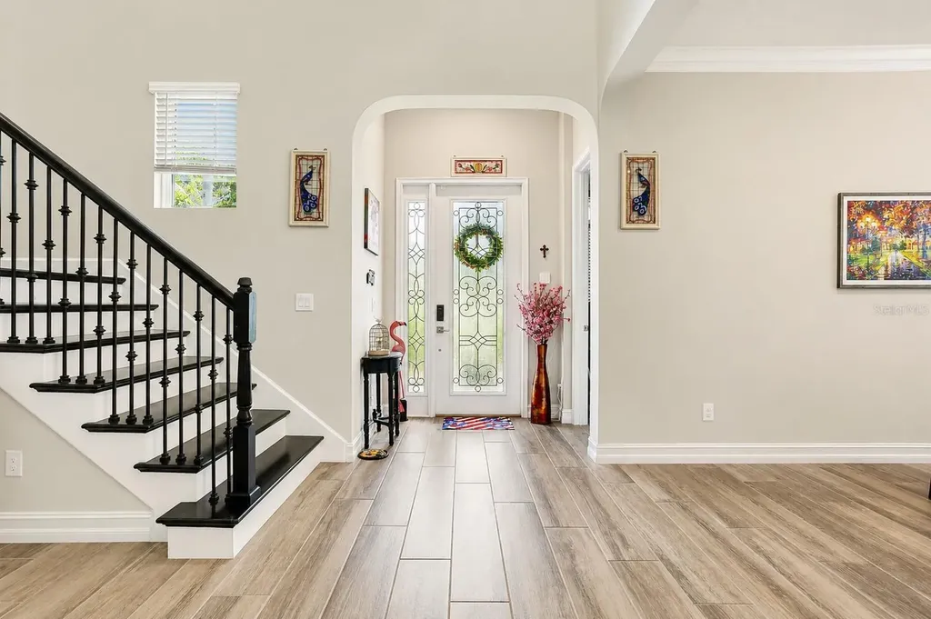 18014 Woodland View Drive Lutz FL 33548