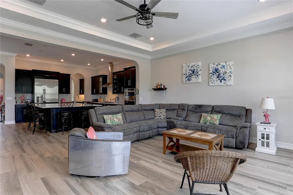 18014 Woodland View Drive Lutz FL 33548