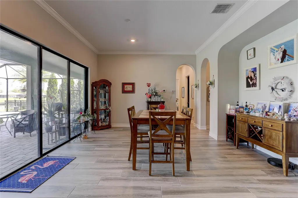 18014 Woodland View Drive Lutz FL 33548