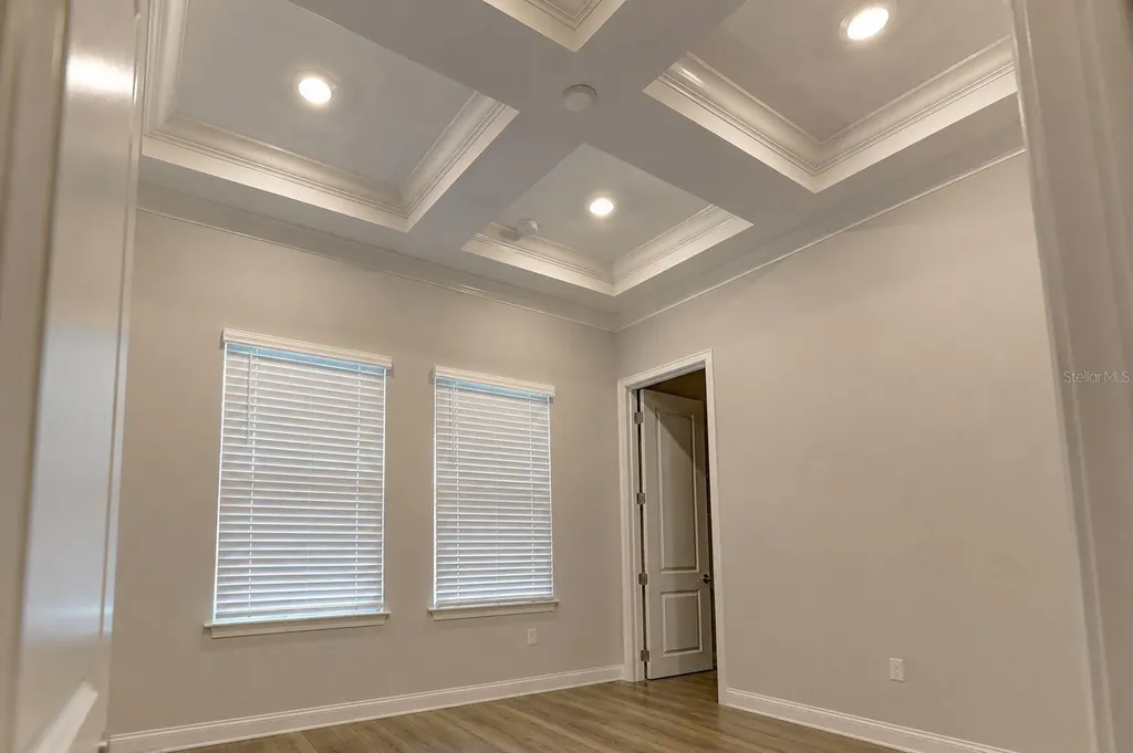 18014 Woodland View Drive Lutz FL 33548