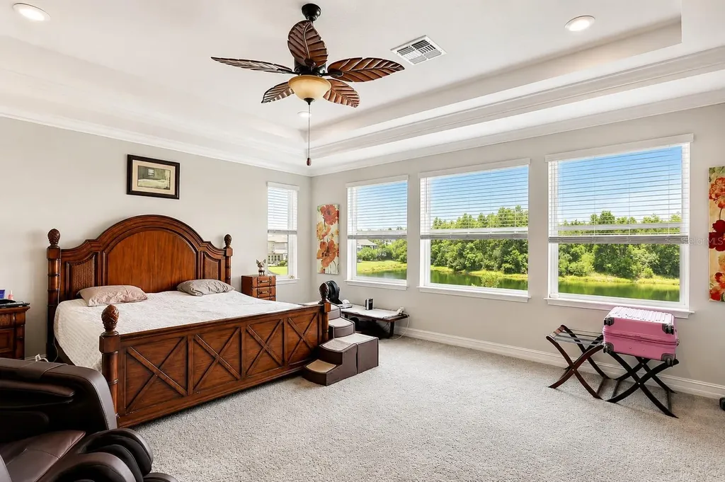 18014 Woodland View Drive Lutz FL 33548