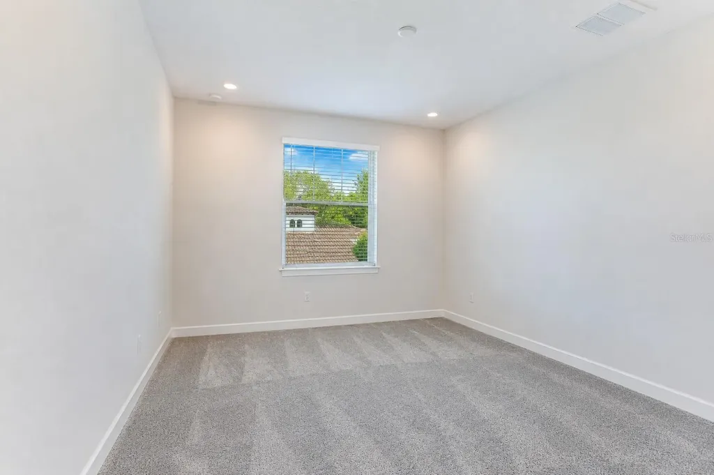 18014 Woodland View Drive Lutz FL 33548