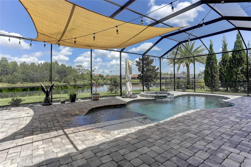 18014 Woodland View Drive Lutz FL 33548