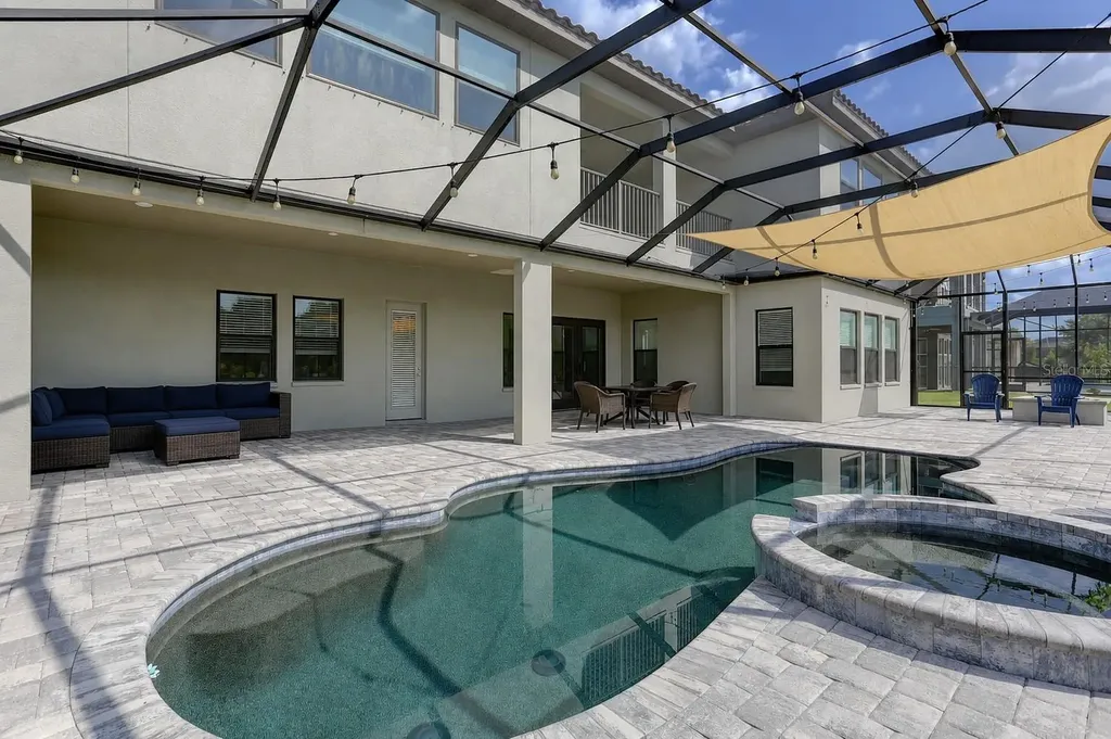 18014 Woodland View Drive Lutz FL 33548