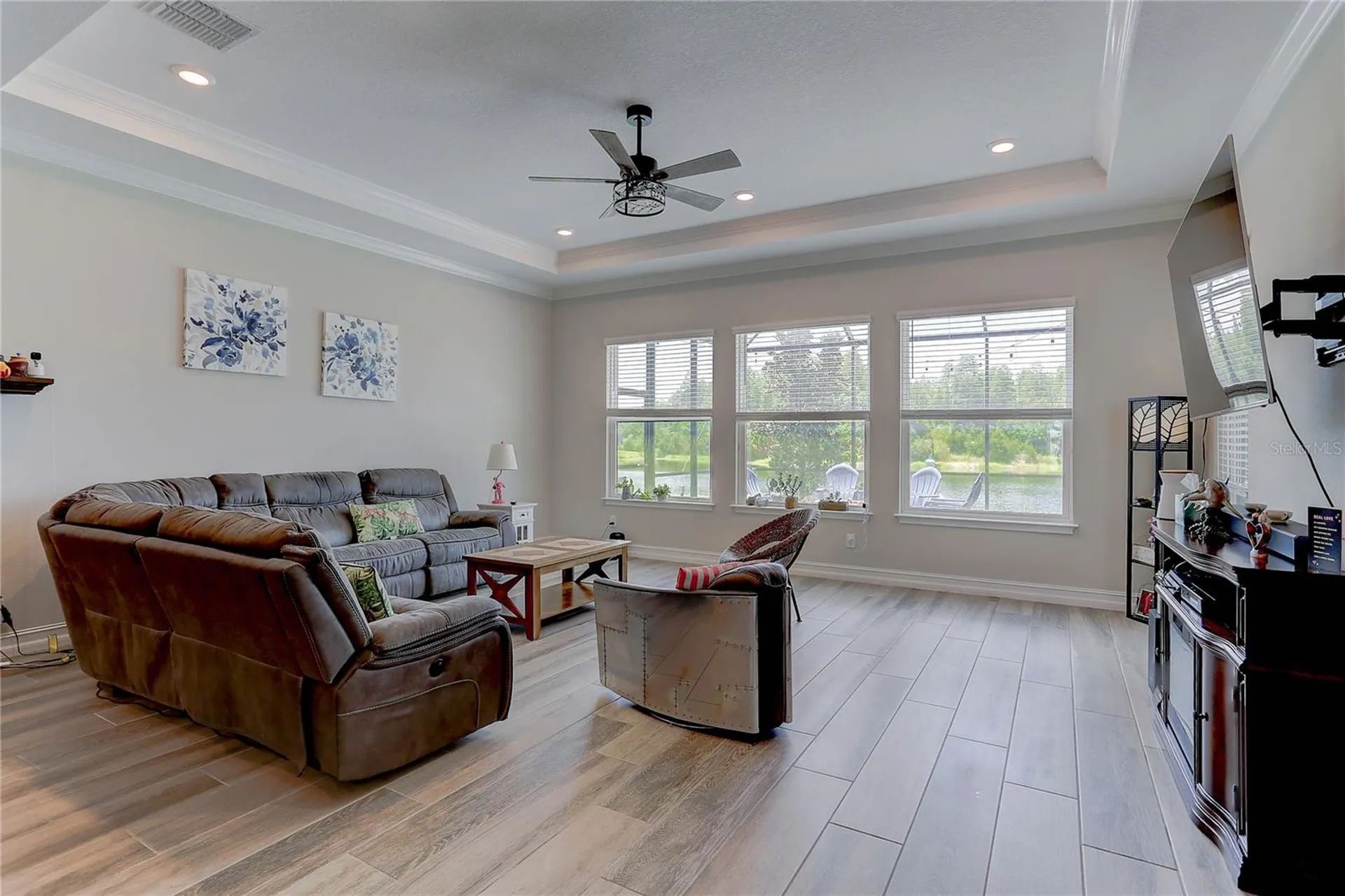18014 Woodland View Drive Lutz FL 33548