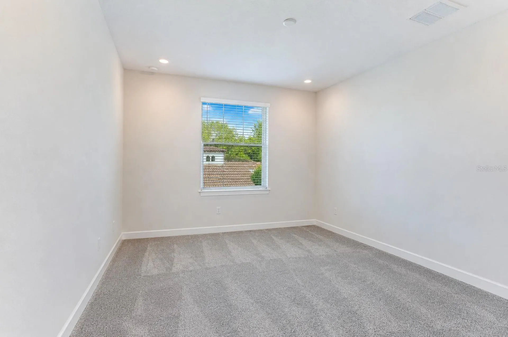 18014 Woodland View Drive Lutz FL 33548