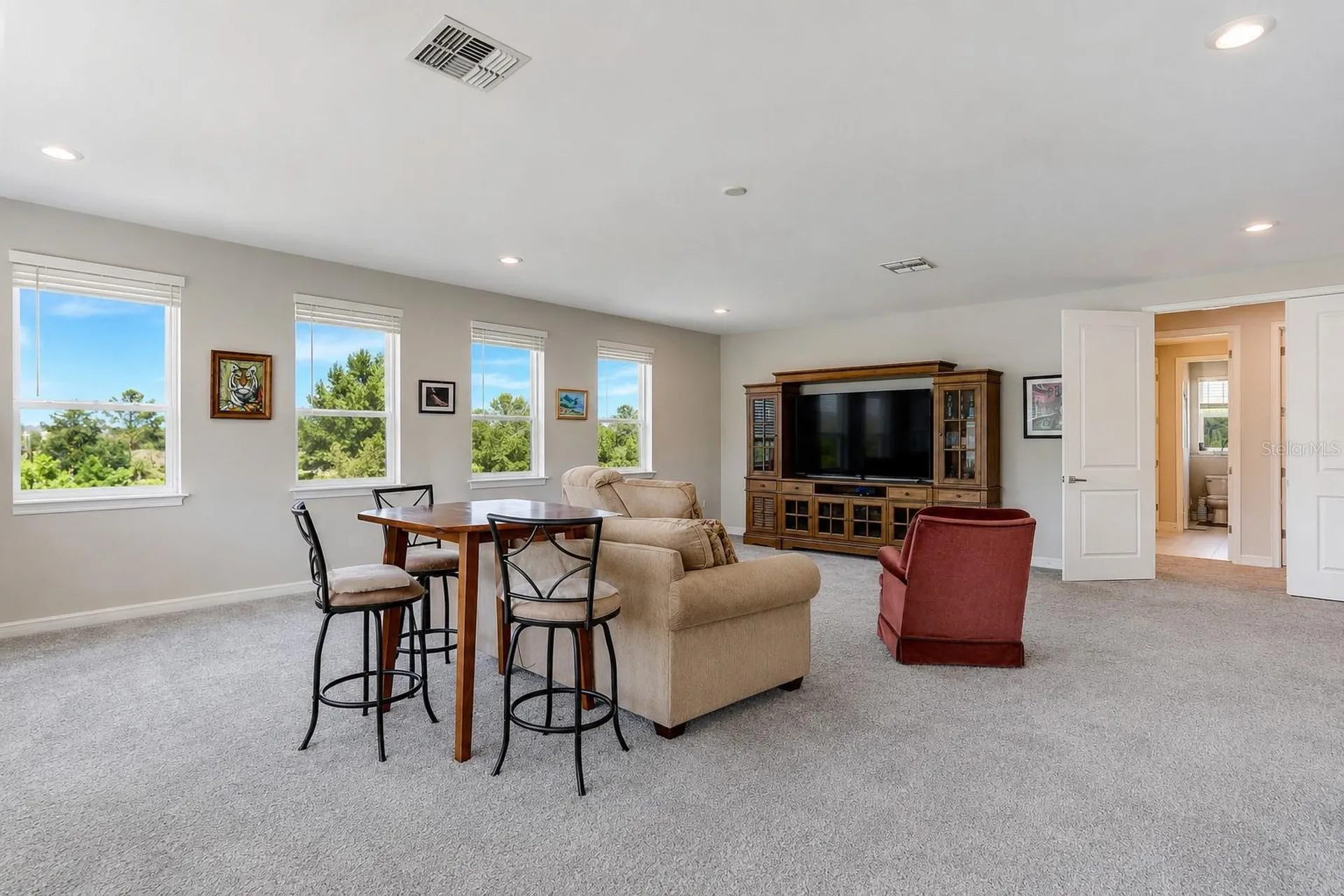 18014 Woodland View Drive Lutz FL 33548