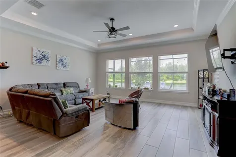 18014 Woodland View Drive Lutz FL 33548