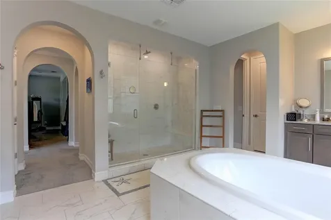 18014 Woodland View Drive Lutz FL 33548