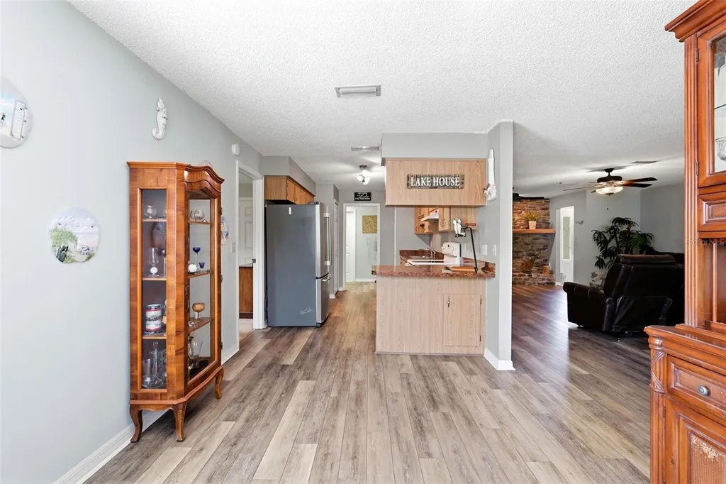26638 E Cove Drive Tavares FL 32778
