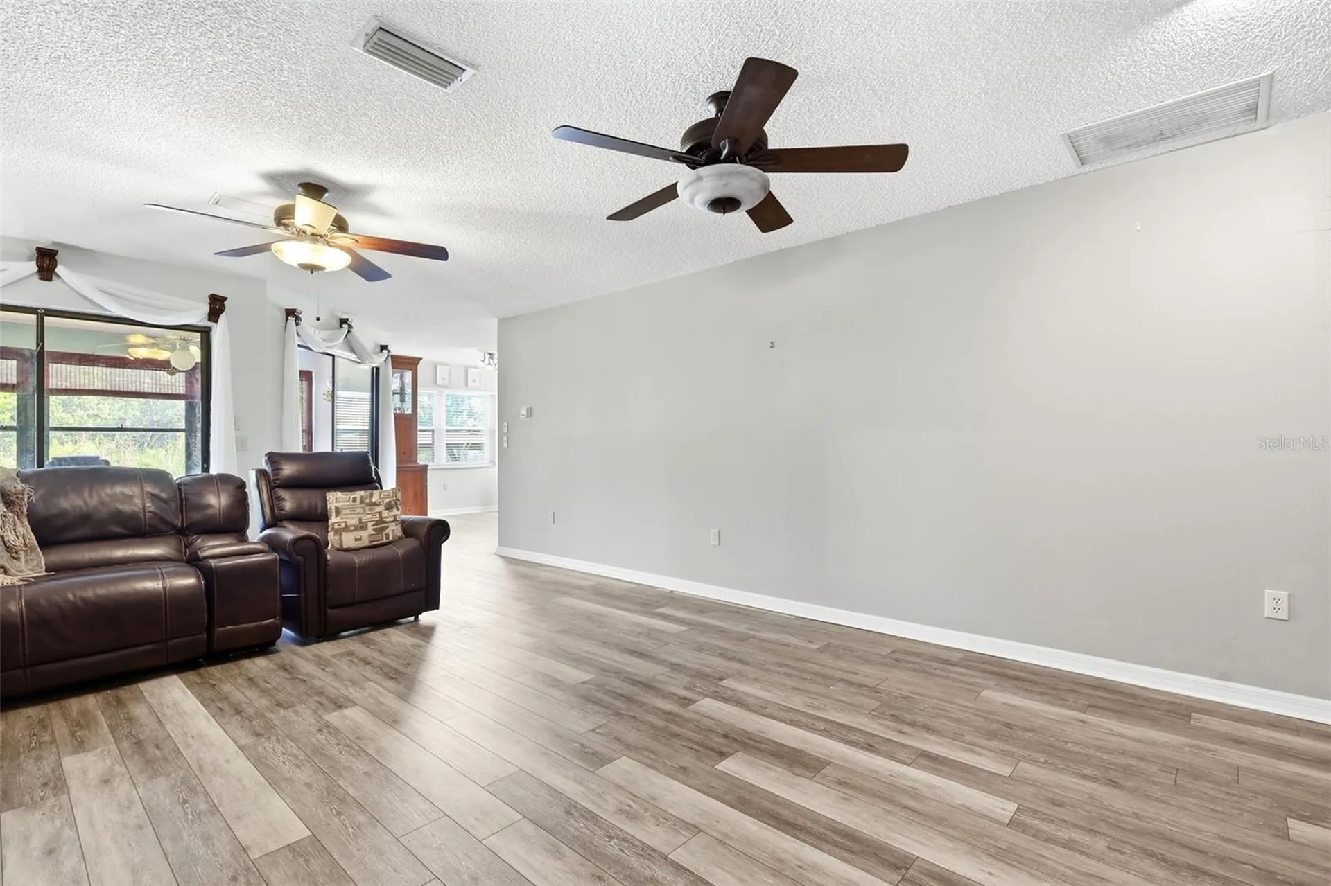 26638 E Cove Drive Tavares FL 32778