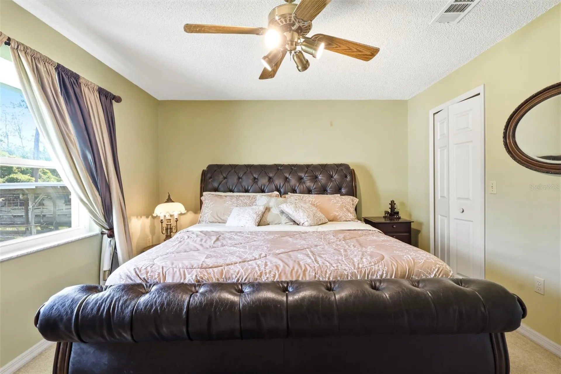 26638 E Cove Drive Tavares FL 32778
