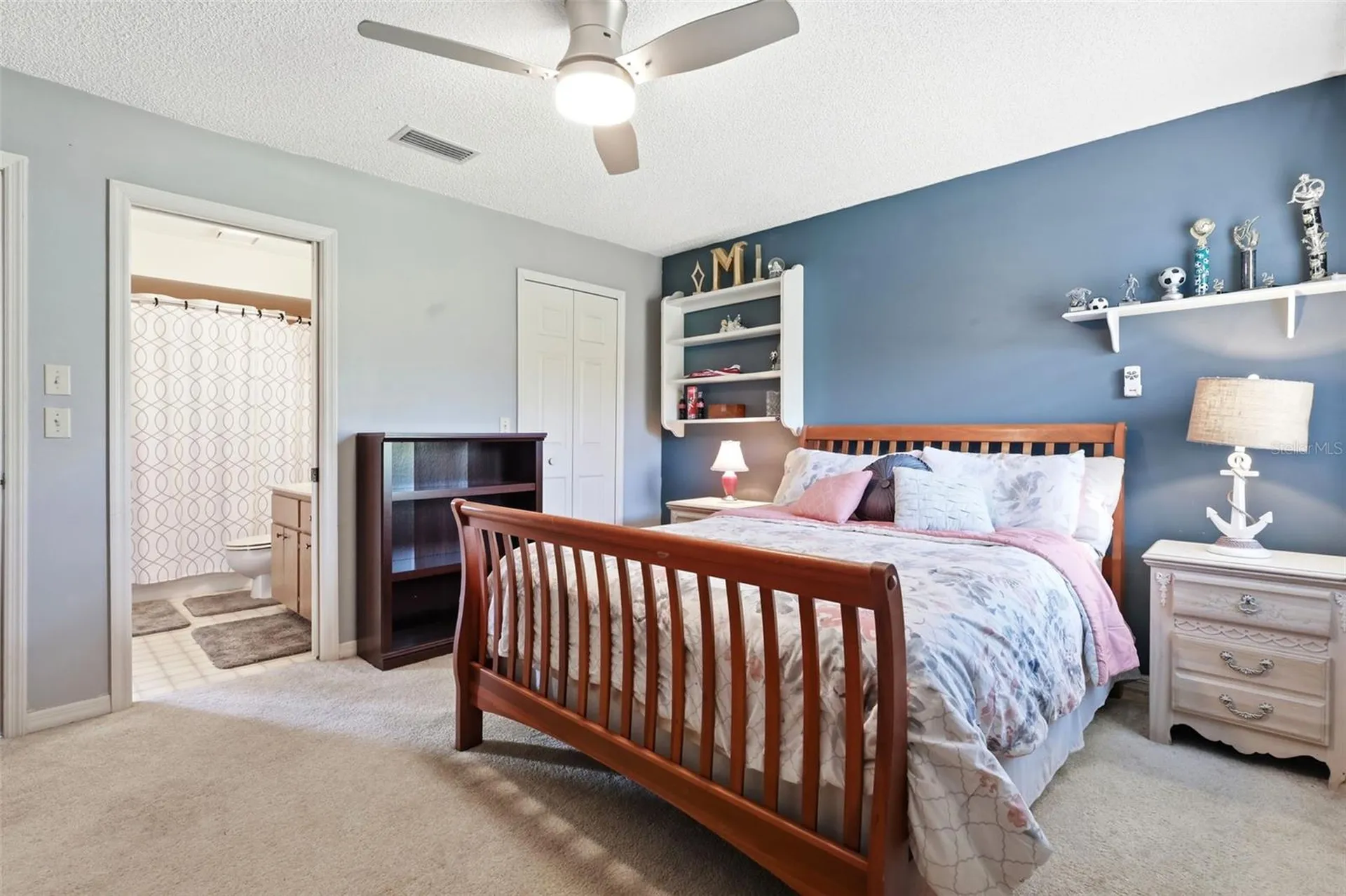 26638 E Cove Drive Tavares FL 32778