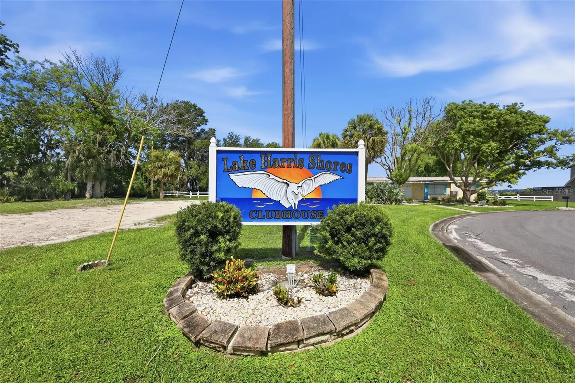 26638 E Cove Drive Tavares FL 32778