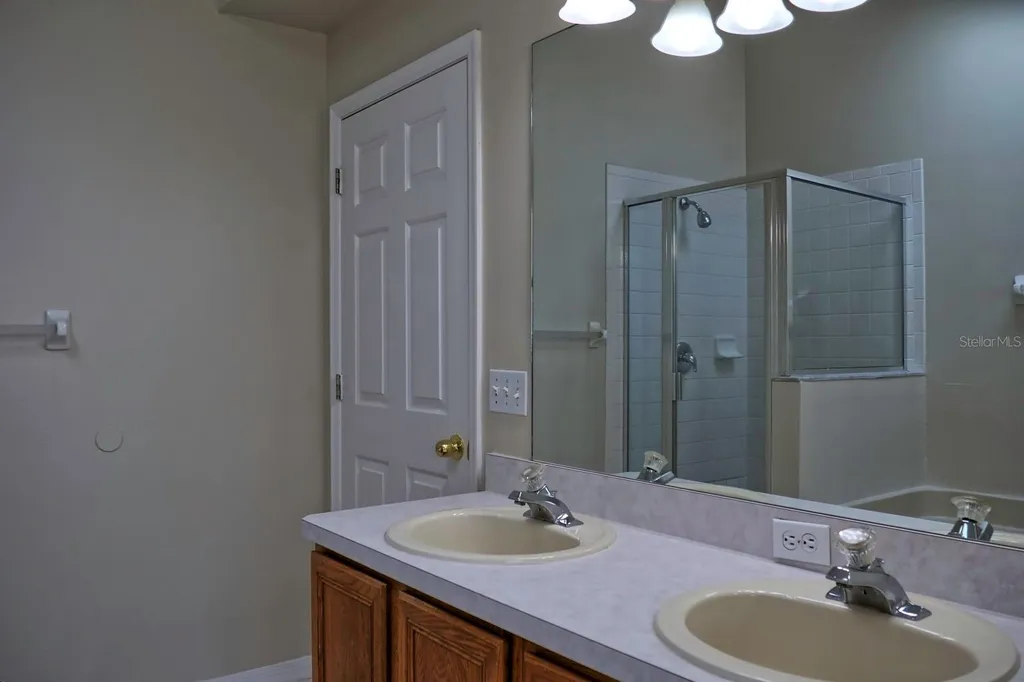 132 Azalea Drive Davenport FL 33837
