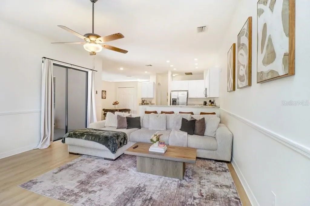 8612 Swann Ridge Court Tampa FL 33647