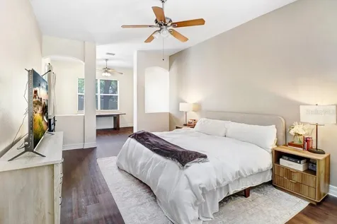 8612 Swann Ridge Court Tampa FL 33647