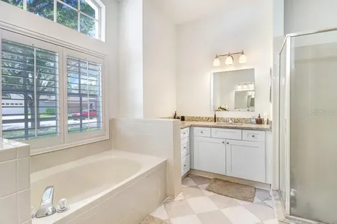 8612 Swann Ridge Court Tampa FL 33647