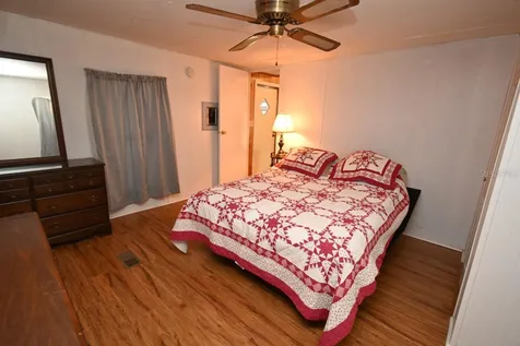 34940 Fraser Street Dade City FL 33523
