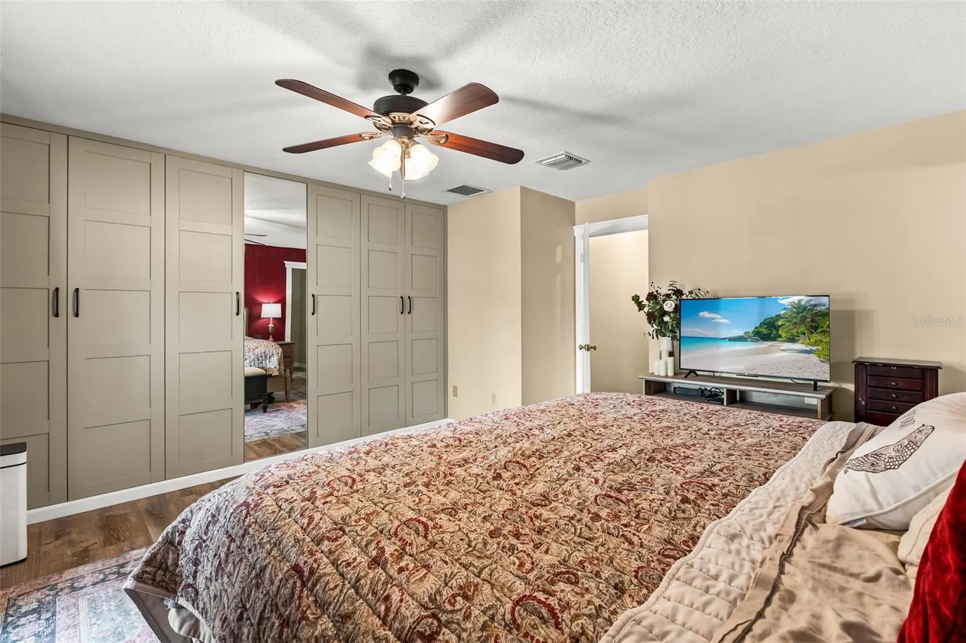 8736 Larwin Lane Orlando FL 32817