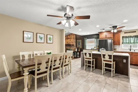 8736 Larwin Lane Orlando FL 32817