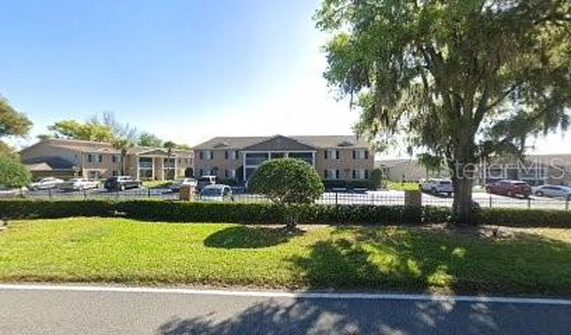 165 N Pearl Lake Causeway Altamonte Springs FL 32714