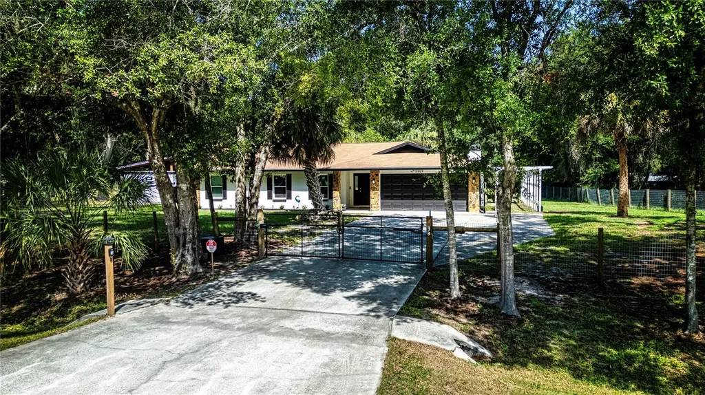 3309 Yellowknife Circle Wimauma FL 33598
