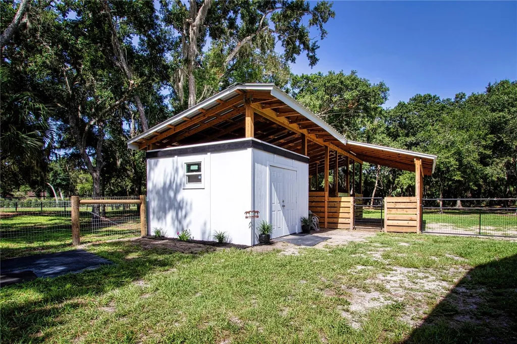3309 Yellowknife Circle Wimauma FL 33598