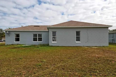 752 Paris Drive Kissimmee FL 34759