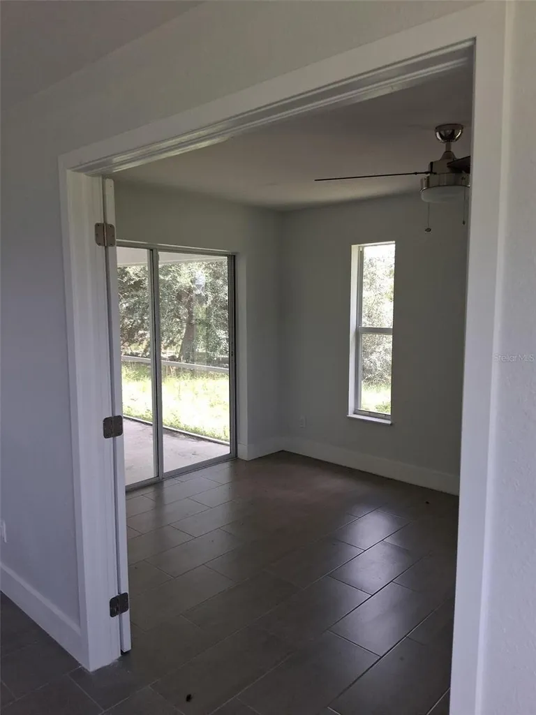 850 SW 15th Street Cape Coral FL 33991