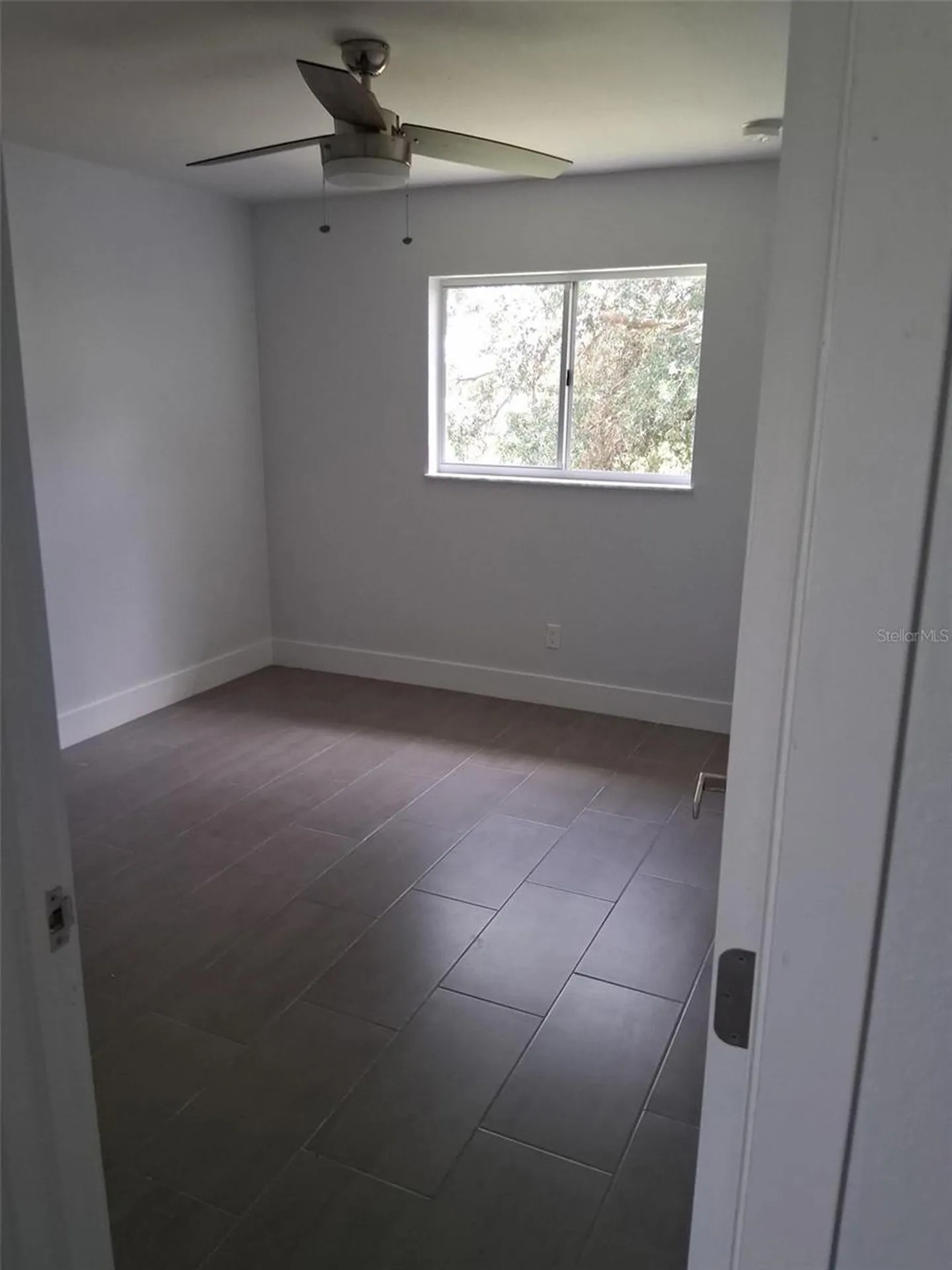 850 SW 15th Street Cape Coral FL 33991